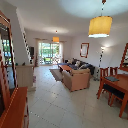 Casa Laguna *